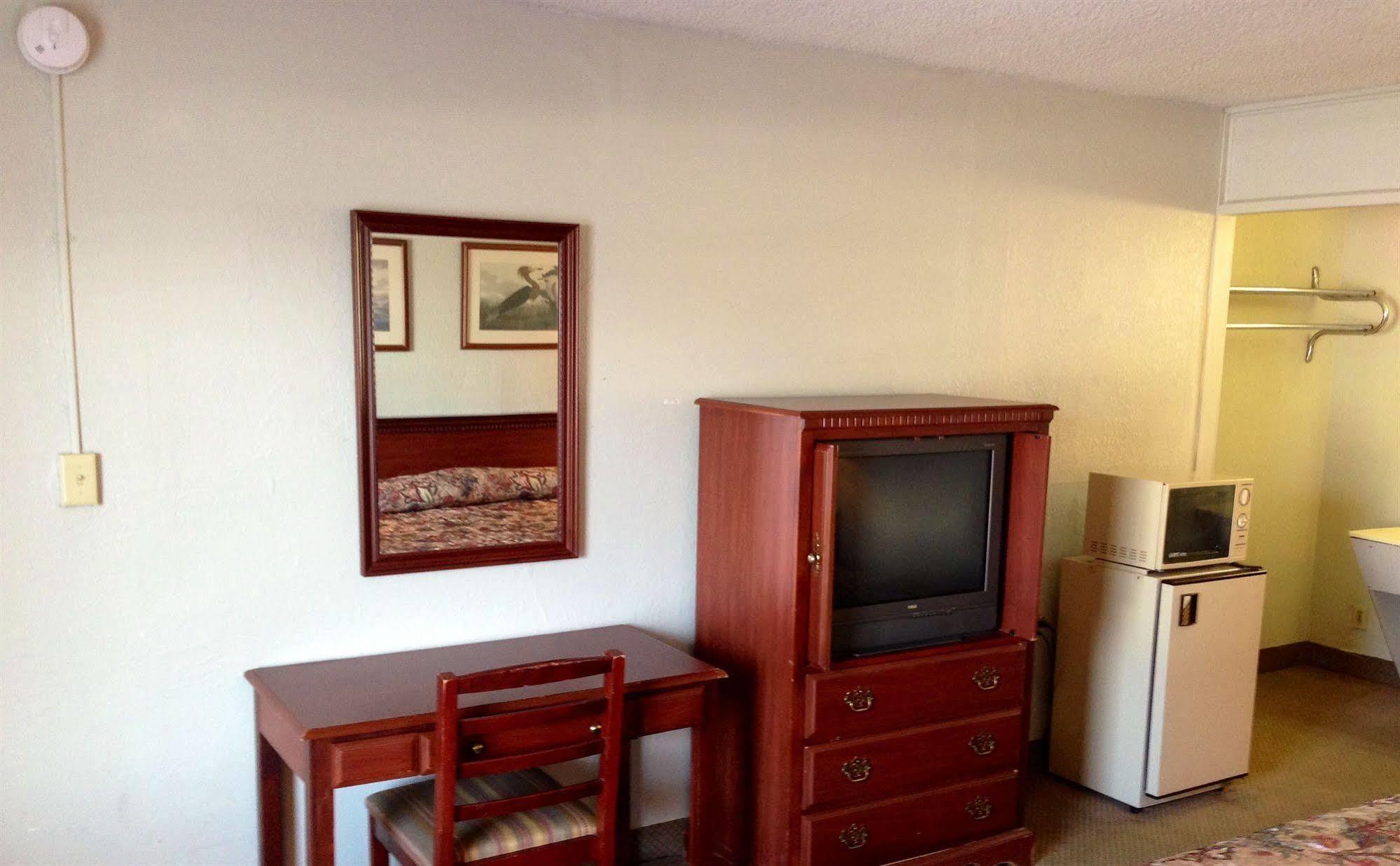 Country Hearth Inn And Suites Paducah Exterior foto
